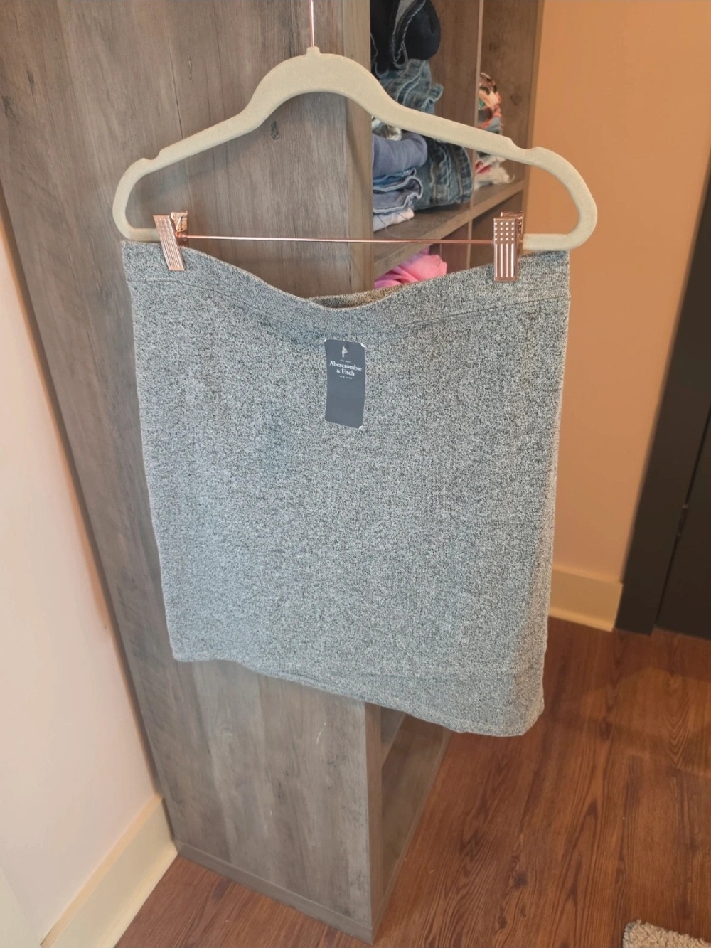 Abercrombie & Fitch Heathered Gray Midi Skirt